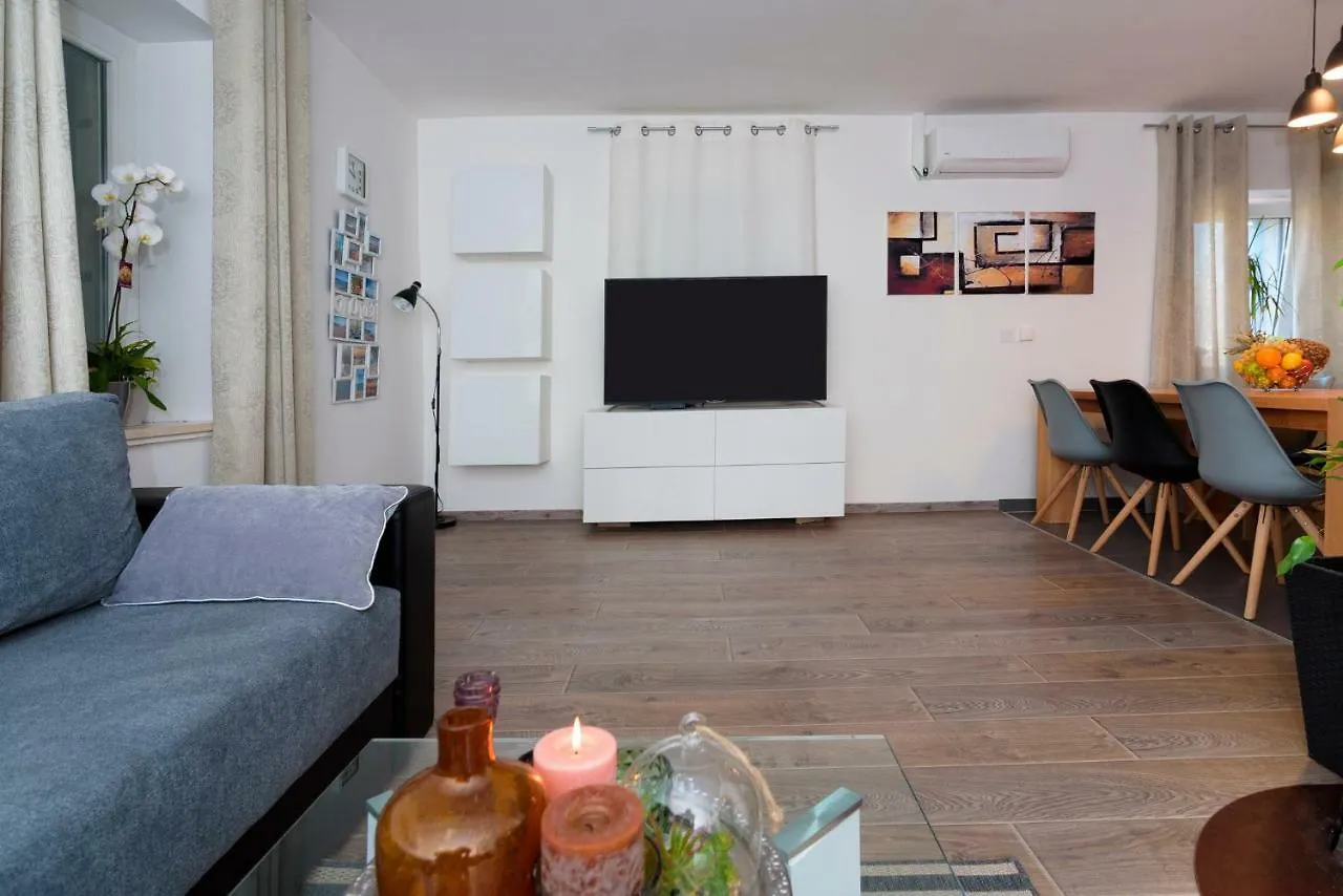Apartments Magli Kastela